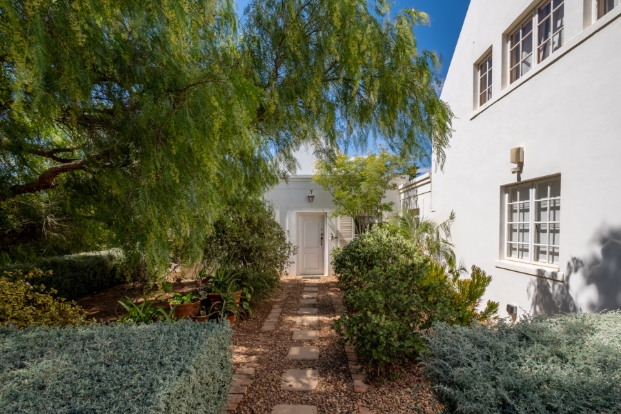 5 Bedroom Property for Sale in Mcgregor Western Cape